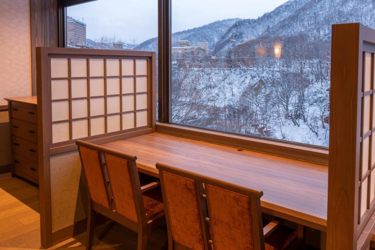 Jozankei Onsen Yurakusoan Sapporo Exterior foto