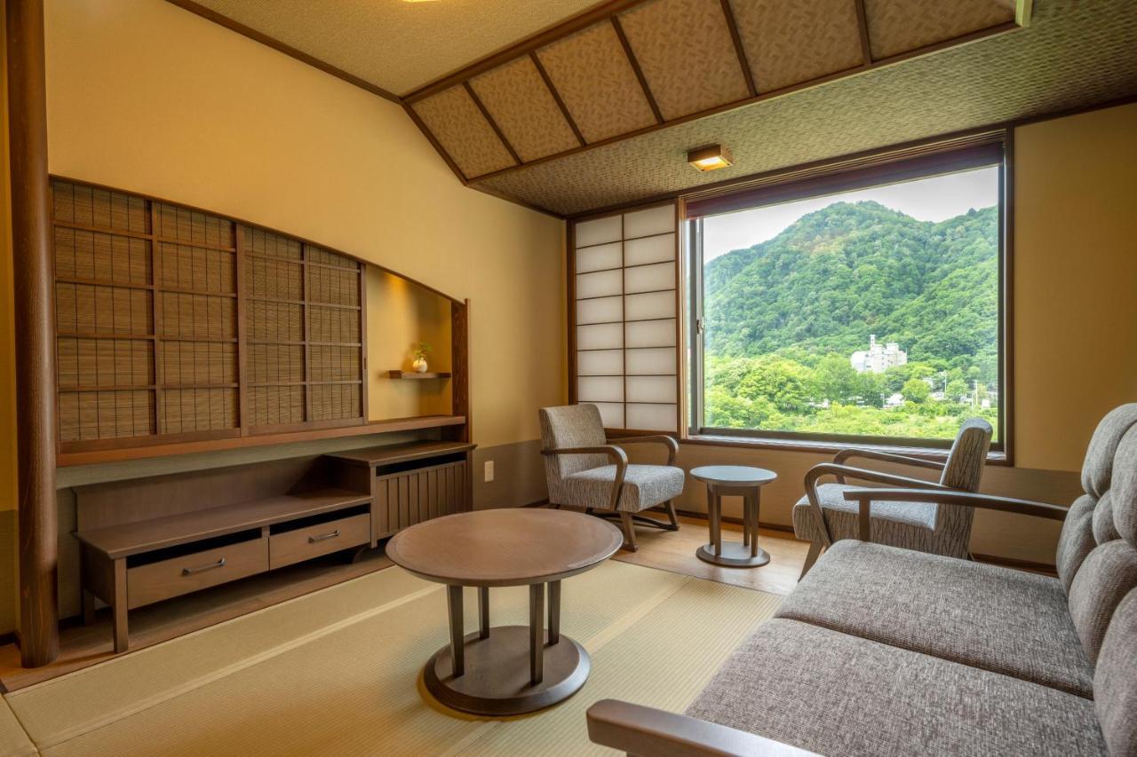 Jozankei Onsen Yurakusoan Sapporo Exterior foto