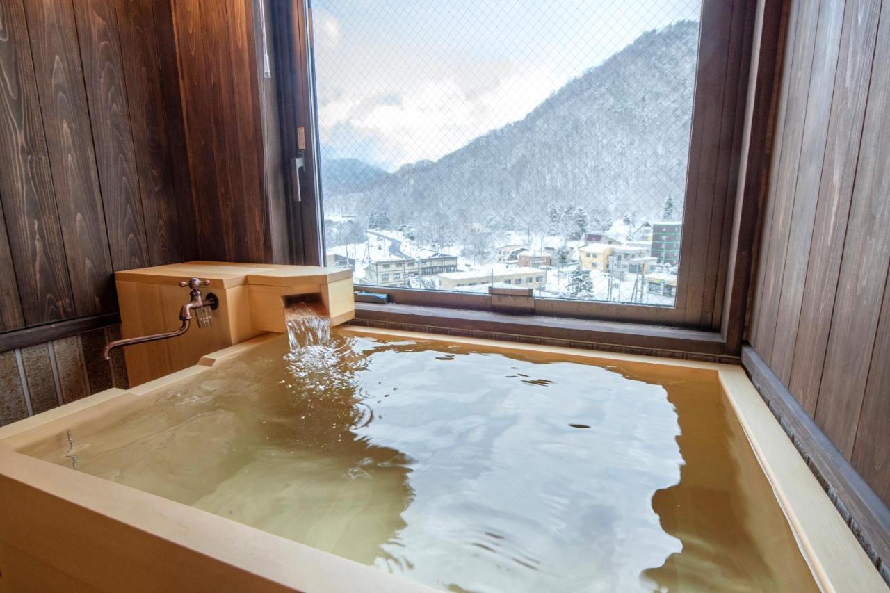 Jozankei Onsen Yurakusoan Sapporo Exterior foto