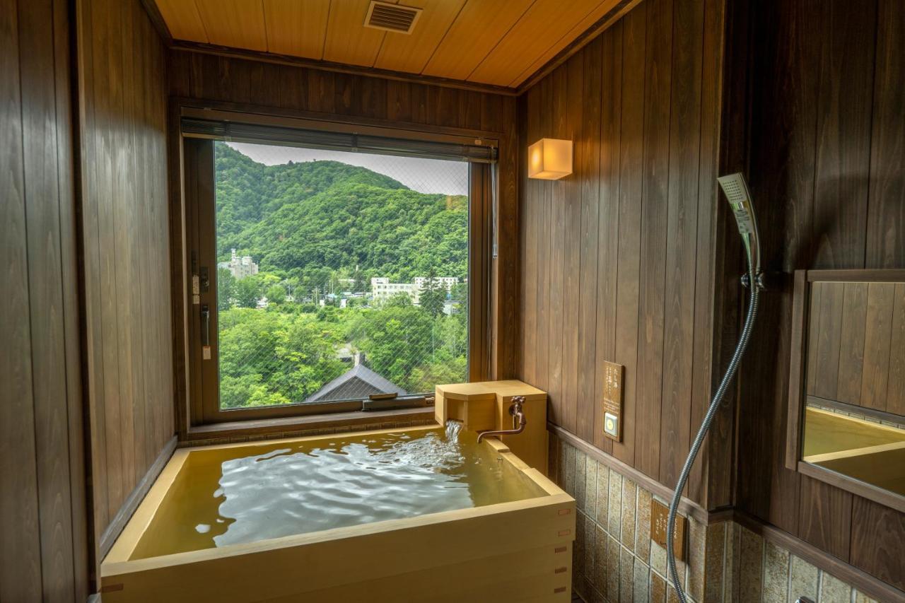 Jozankei Onsen Yurakusoan Sapporo Exterior foto