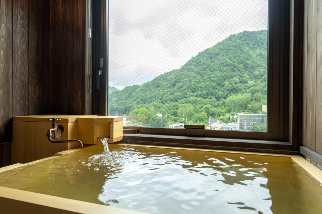 Jozankei Onsen Yurakusoan Sapporo Exterior foto